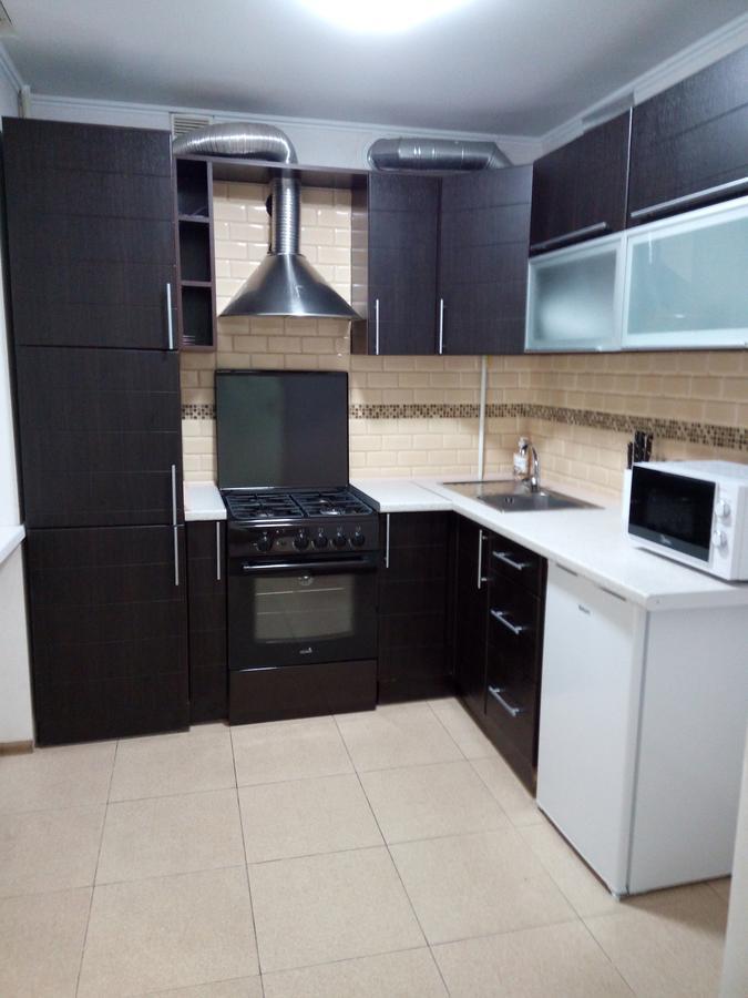 Two-Bedroom Apartment In The Center Khmelʼnytsʼkyy Zewnętrze zdjęcie